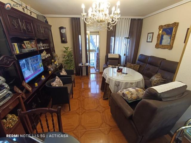 Piso en venta en Cáceres, BARRIO DE LLOPIS photo 0