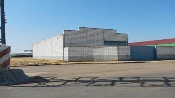 Nave industrial en venta en Lobón, Lobón photo 0