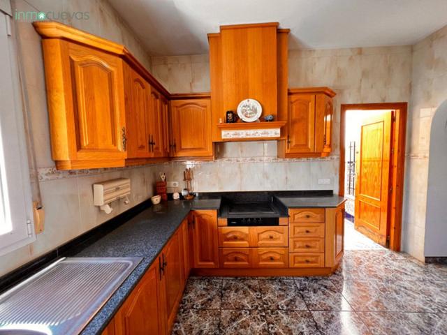 Casa en venta en Cuevas del Almanzora, CENTRO photo 0