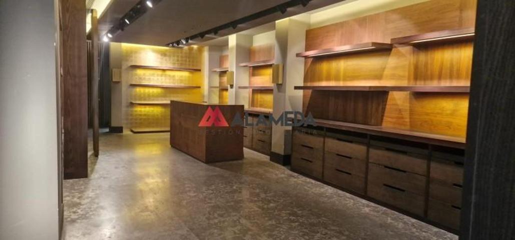 Local comercial en alquiler en Chiclana de la Frontera, Centro urbano photo 0