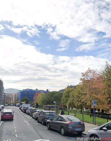 Local comercial en venta en Getxo, Getxo photo 0