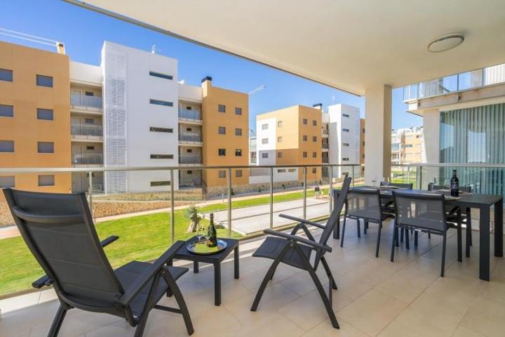 Apartamento en venta en Orihuela Costa photo 0