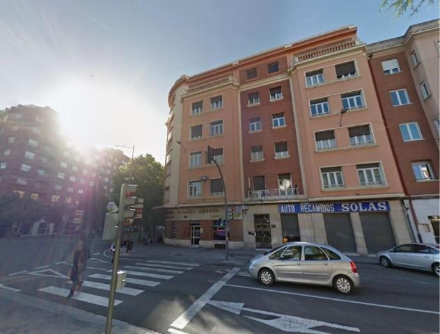 Piso en venta en Palencia photo 0