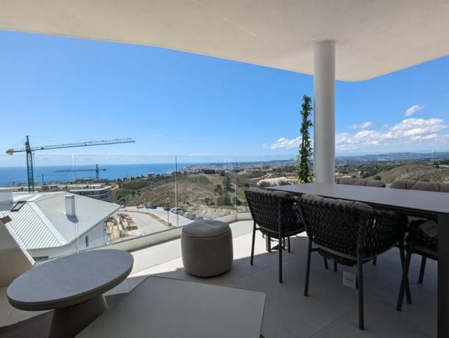 Apartamento en venta en Fuengirola, Reserva del Higuerón photo 0