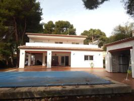 Chalet en venta en Teulada, El Portet photo 0