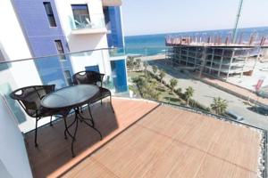 Apartamento en venta en Orihuela Costa, Punta Prima photo 0