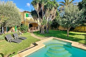 Casa con terreno en venta en Andratx, Mallorca photo 0