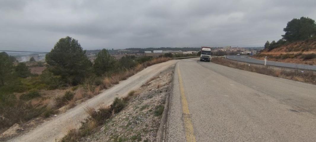 Terreno en venta en Vallmoll photo 0