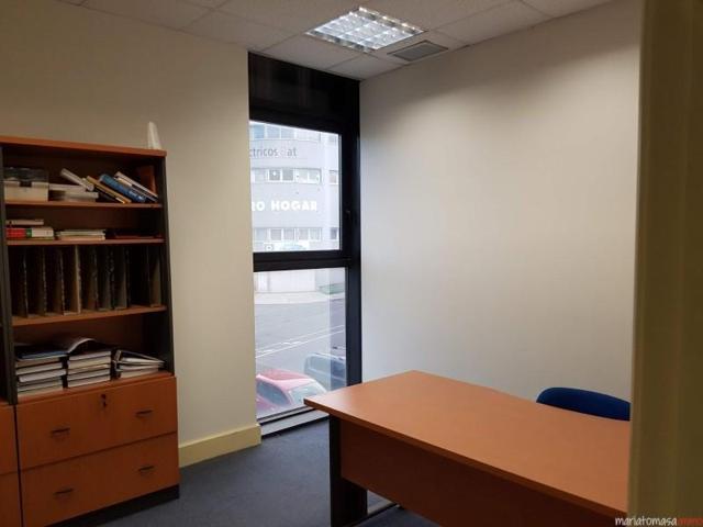 Oficina en venta en Basauri, Basauri photo 0