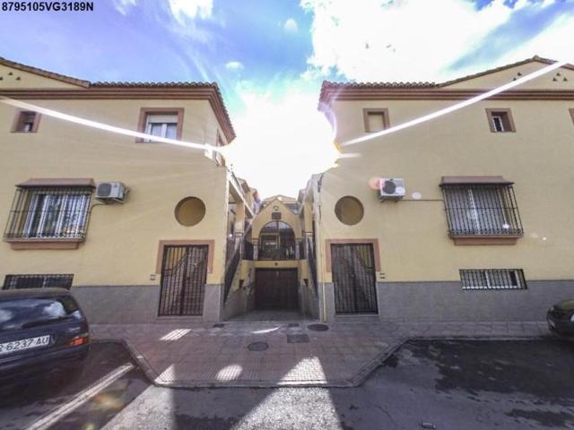 Chalet en venta en Atarfe, Avenida de America, 18230 photo 0