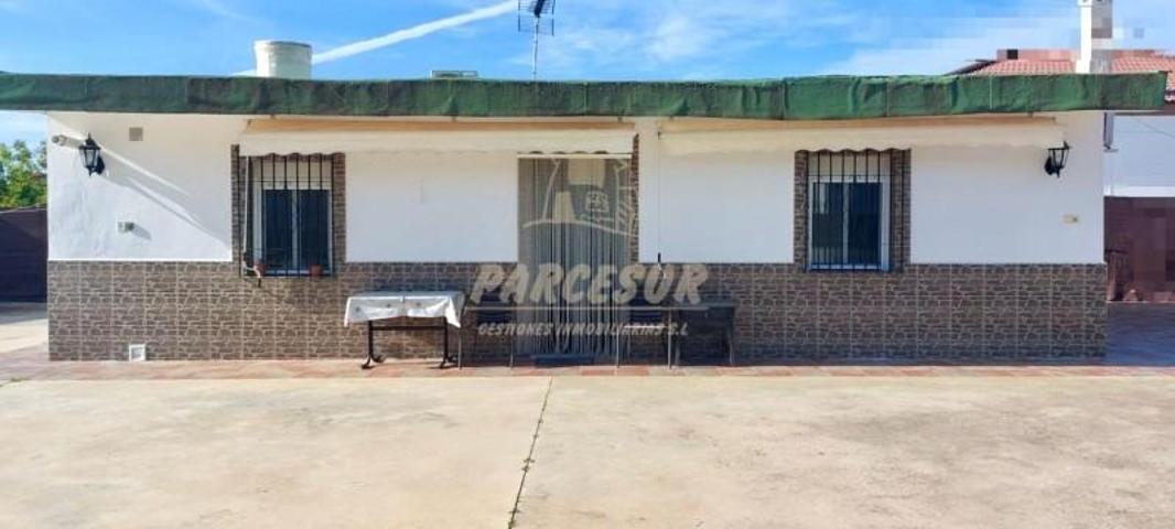 Casa con terreno en venta en Almodóvar del Río, Andalucia photo 0