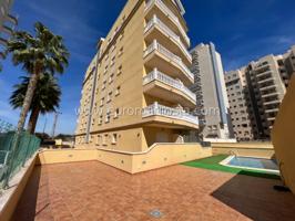 Apartamento en venta en Guardamar del Segura, Puerto photo 0