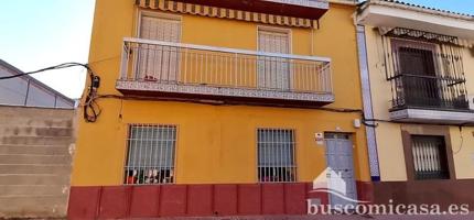 Chalet en venta en Linares, Calle Parras, 23700 photo 0