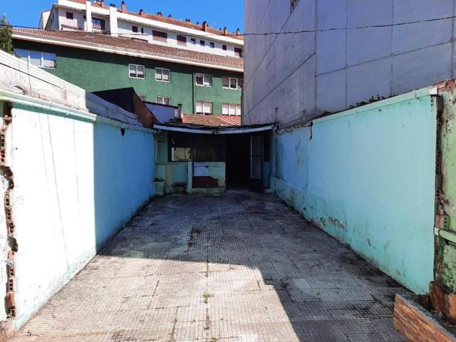 Local comercial en venta en Vigo, Plaza Industria photo 0