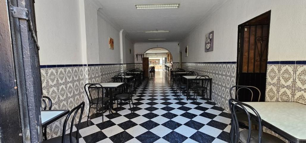 Local comercial en venta en Mijas Costa, Las lagunas photo 0