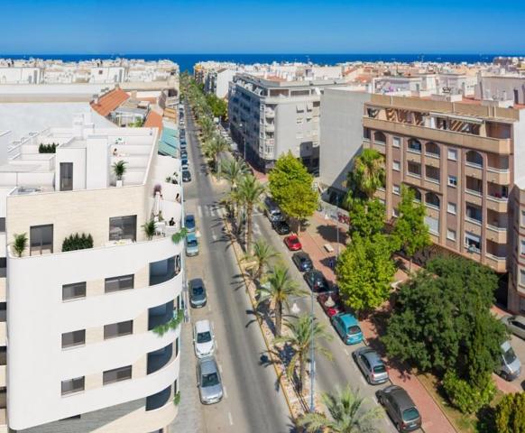 Apartamento en venta en Torrevieja, Playa del cura photo 0