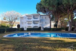 Apartamento en venta en Pals, Costa Brava photo 0