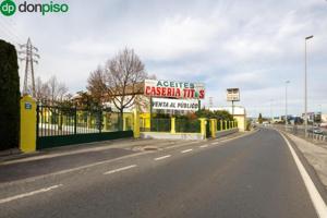 Casa con terreno en venta en Maracena, Zona Norte Granada - Maracena photo 0