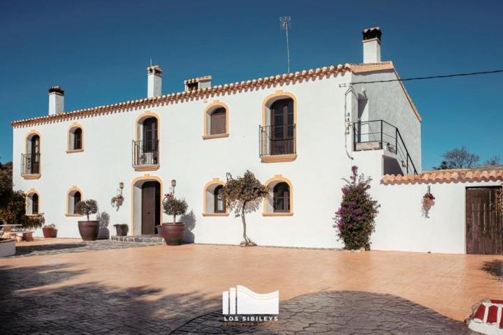 Casa con terreno en venta en Lorca photo 0