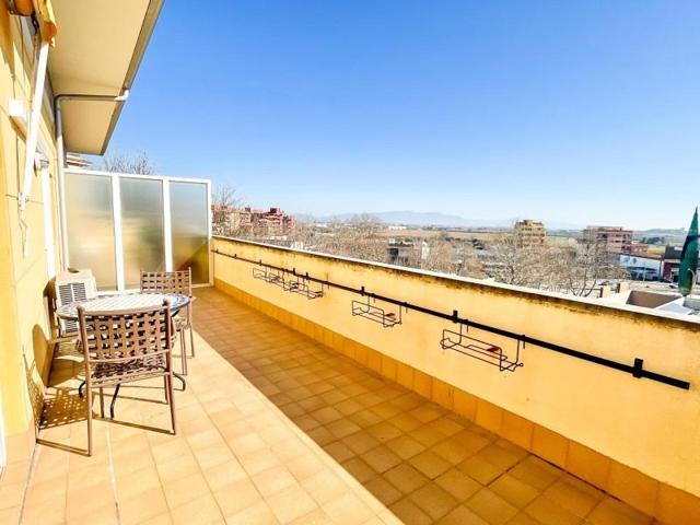 Atico Duplex en venta en Figueres, Creu de la mà photo 0