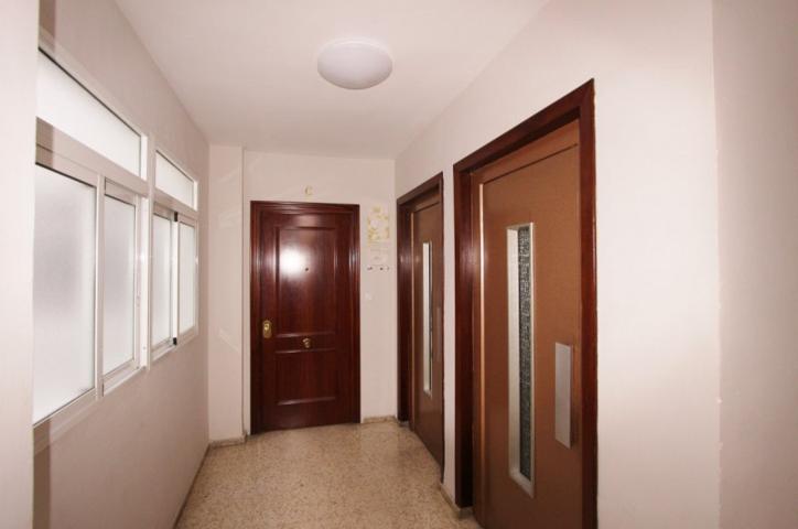 Oficina en venta en Sevilla, Puerta Carmona-Puerta Osario-Amador de l photo 0