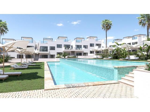 Apartamento en venta en Torrevieja, Los Balcones photo 0