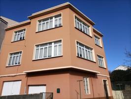 Casa en venta en Ferrol, Catabois photo 0