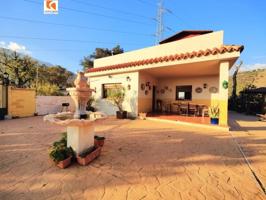 Casa con terreno en venta en Estepona, Carret. ronda photo 0