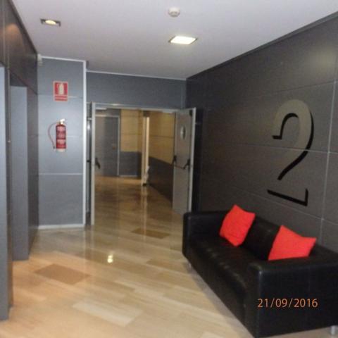 Oficina en alquiler en Erandio, Erandio photo 0