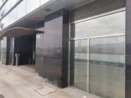 Local comercial en venta en Erandio, Erandio photo 0