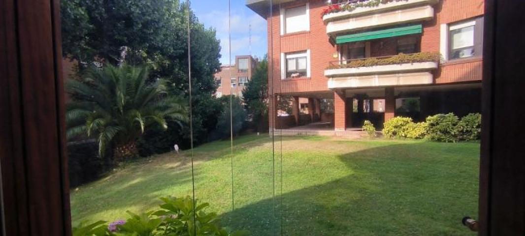 Piso en venta en Getxo, Las Arenas photo 0