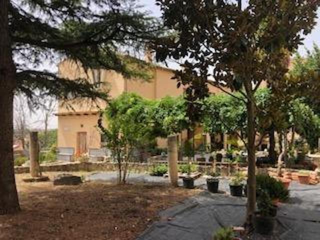 Edificio en venta en Zamora, Centro photo 0