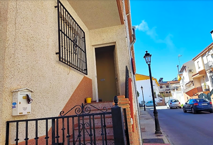 Adosada en venta en Híjar, Calle Reyes Catolicos, 18110 photo 0