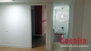 Local comercial en venta en Santander, Calle Guevara, 39001 photo 0