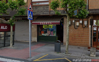 Local comercial en venta en Etxebarri, Etxebarri photo 0