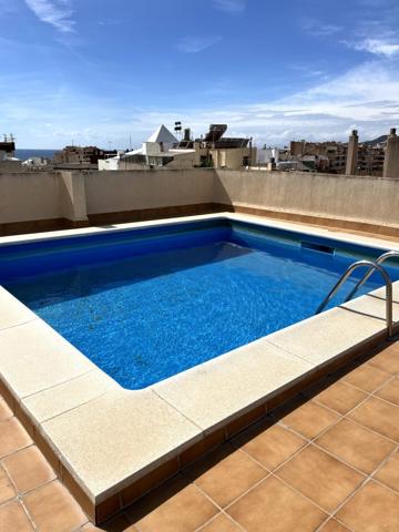 Apartamento en venta en Nerja, Playa photo 0