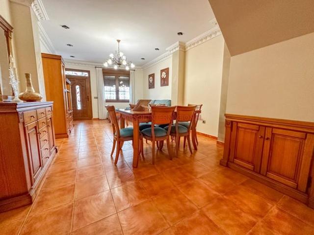 Adosada en venta en Orihuela, Barrio de Capuchinos photo 0