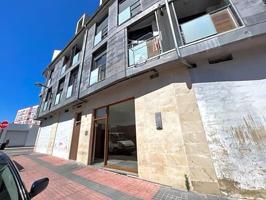 Local comercial en venta en Torrelavega, Avenida de Bilbao, 29, 39300 photo 0