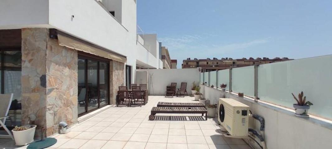 Chalet en venta en Orihuela Costa photo 0