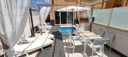 Chalet en venta en Orihuela Costa photo 0