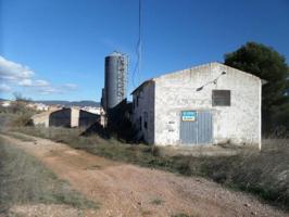 Nave industrial en venta en Talayuelas, Serranía Baja photo 0