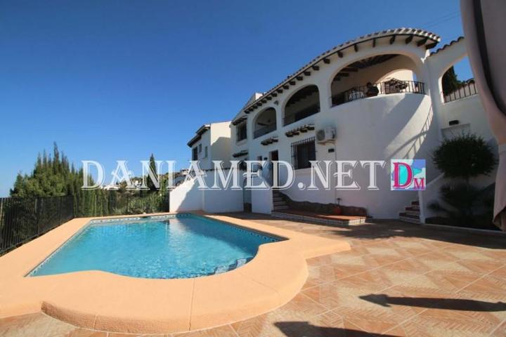 Chalet en venta en Denia, Monte Pego photo 0