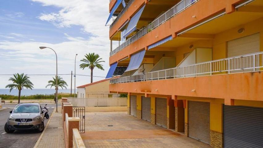 Apartamento en venta en Santa Pola, Playa Levante photo 0