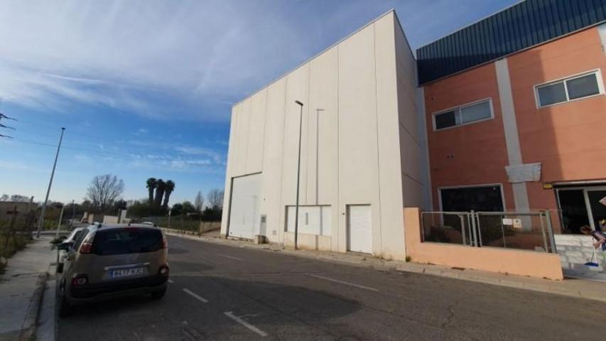 Nave industrial en venta en Alzira, Ribera Alta photo 0