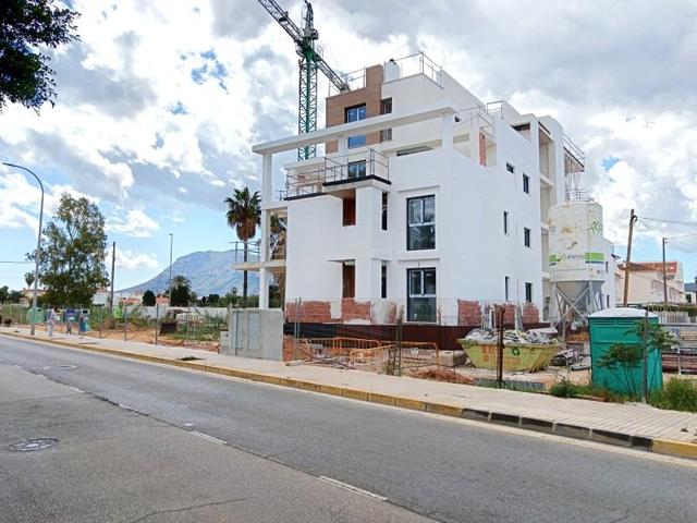 Apartamento en venta en Denia, Playa Las Marinas photo 0