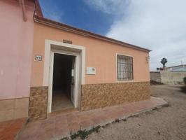Casa en venta en Los Montesinos, La Herada photo 0