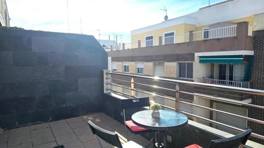 Apartamento en venta en Torrevieja, Centro photo 0