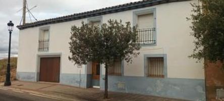 Casa en venta en Cervera del Río Alhama, Valverde photo 0