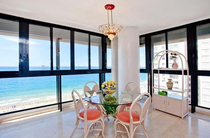 Apartamento en venta en Benidorm photo 0