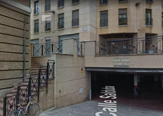 Garaje en venta en Zaragoza, Casco Histórico photo 0